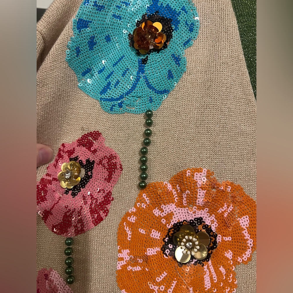 Queen of Sparkles Poppy Cardigan - Picture 10 of 13